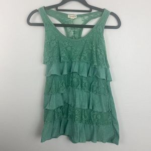 Zenna Out fitters T-Top blouse size M Color green